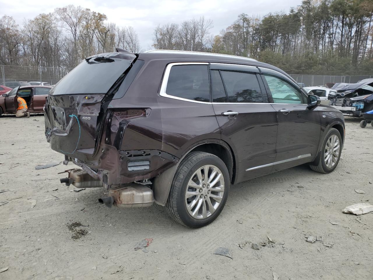 2021 Cadillac XT6 - Image 3