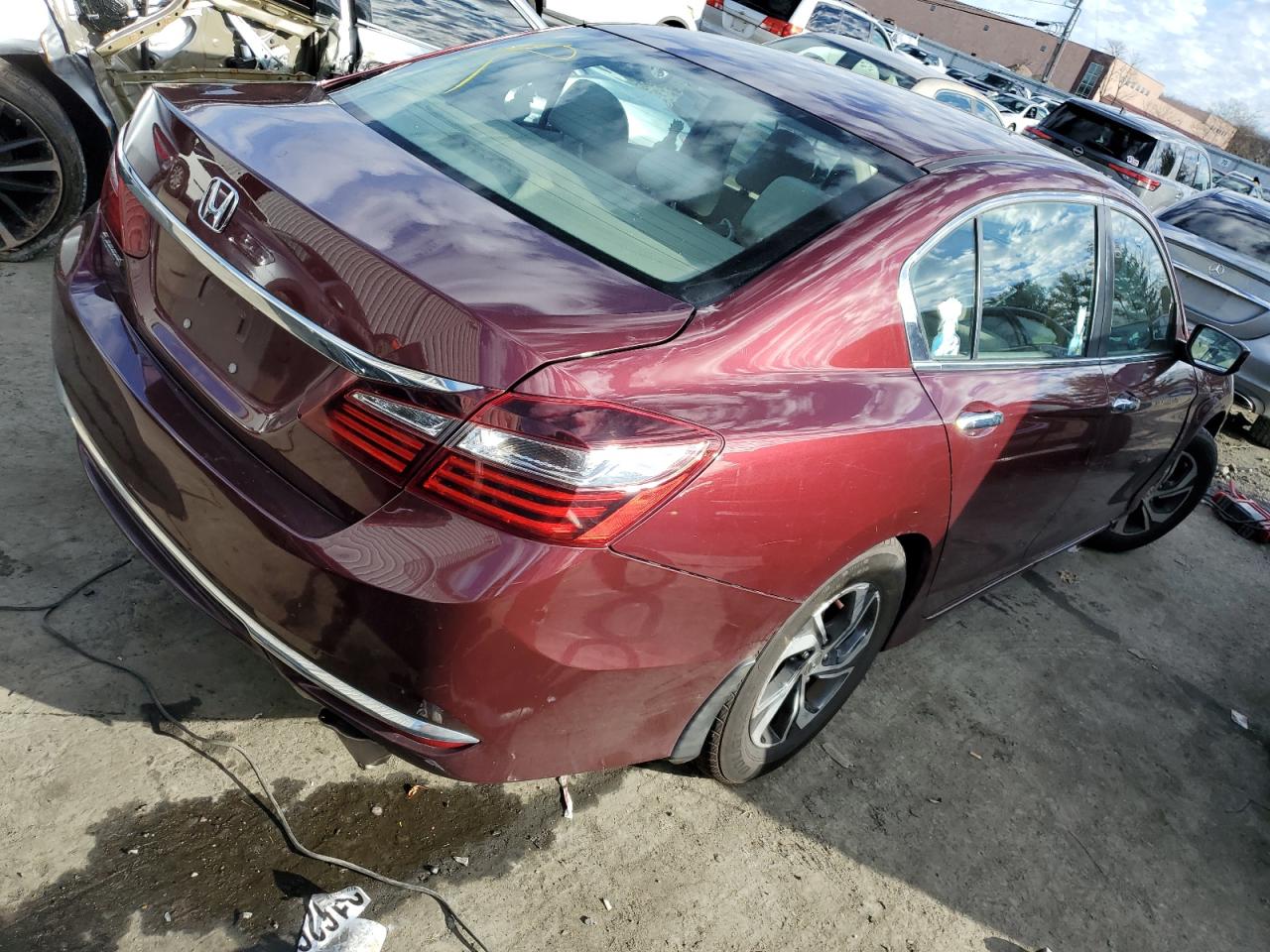 VIN 1HGCR2F39HA178951 2017 HONDA ACCORD no.3