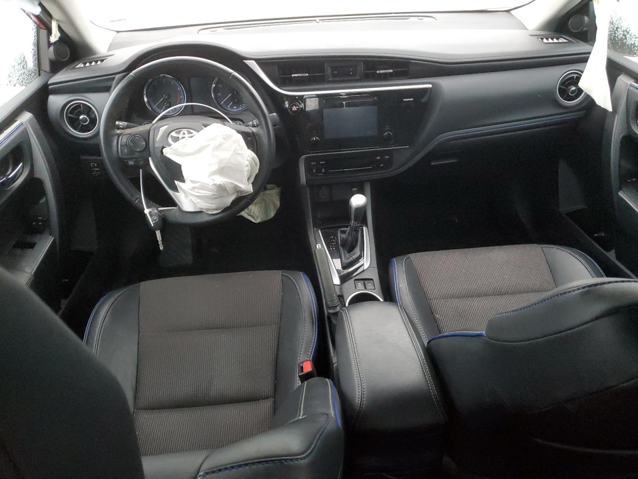 2017 Toyota Corolla - Image 8