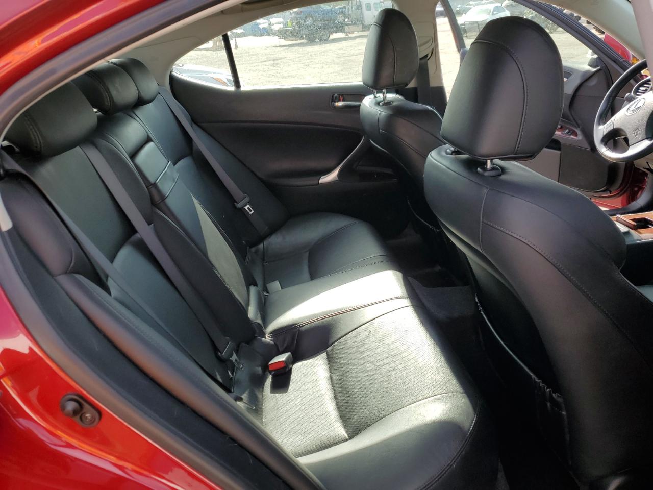 2008 Lexus IS - Image 10