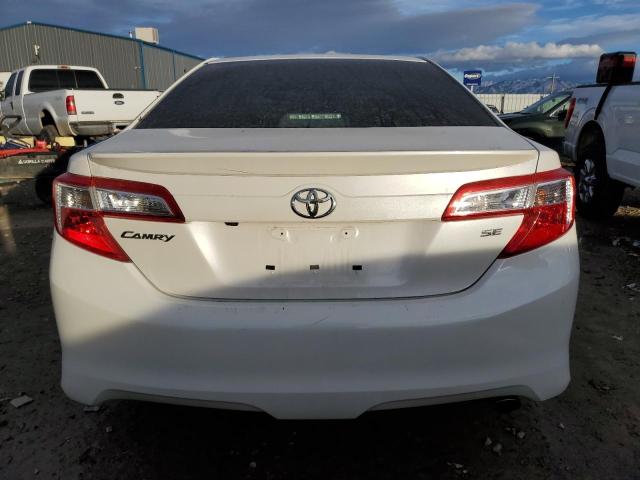  TOYOTA CAMRY 2014 Белый