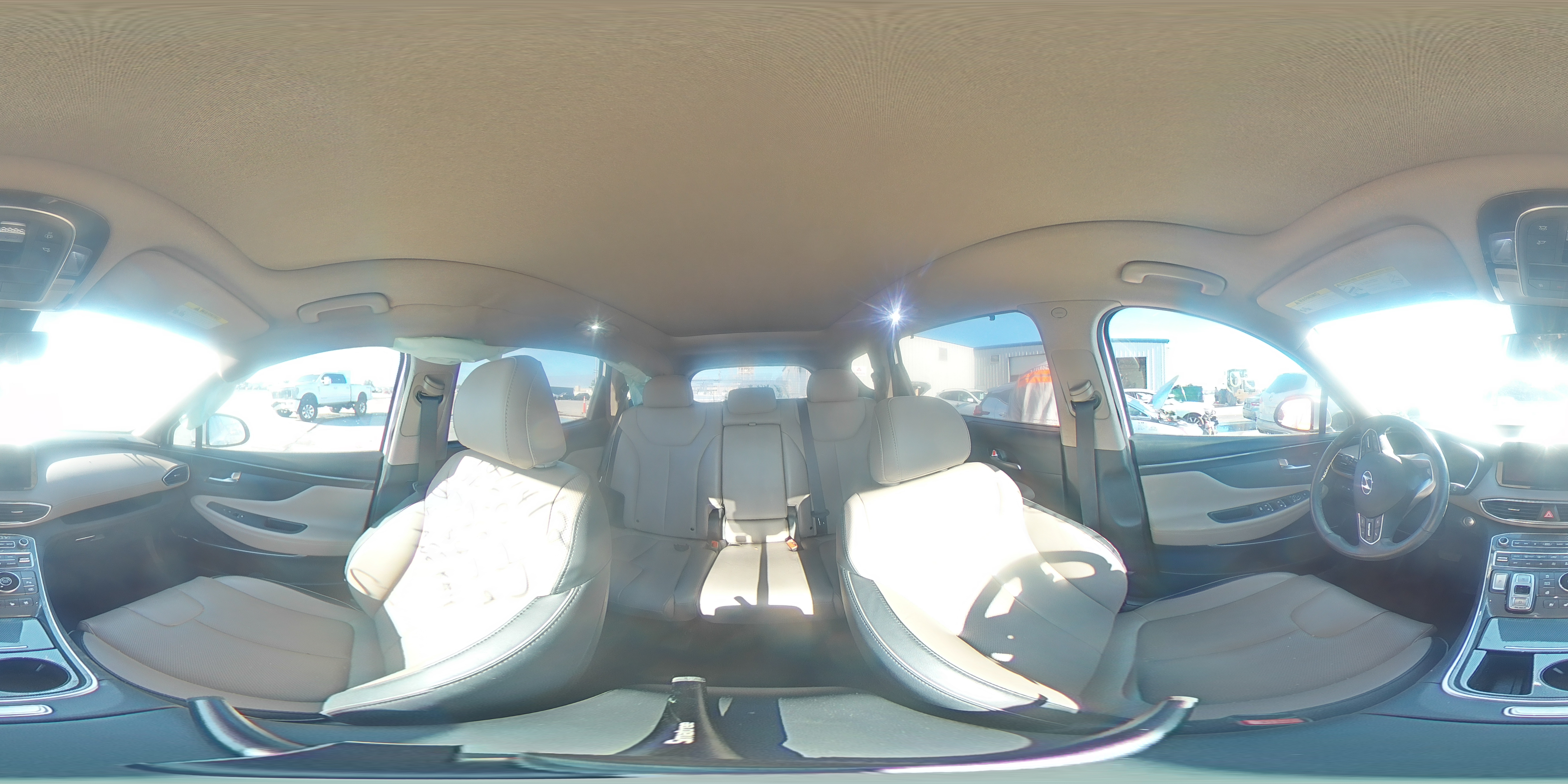 2021 Hyundai Santa Fe - Image 14