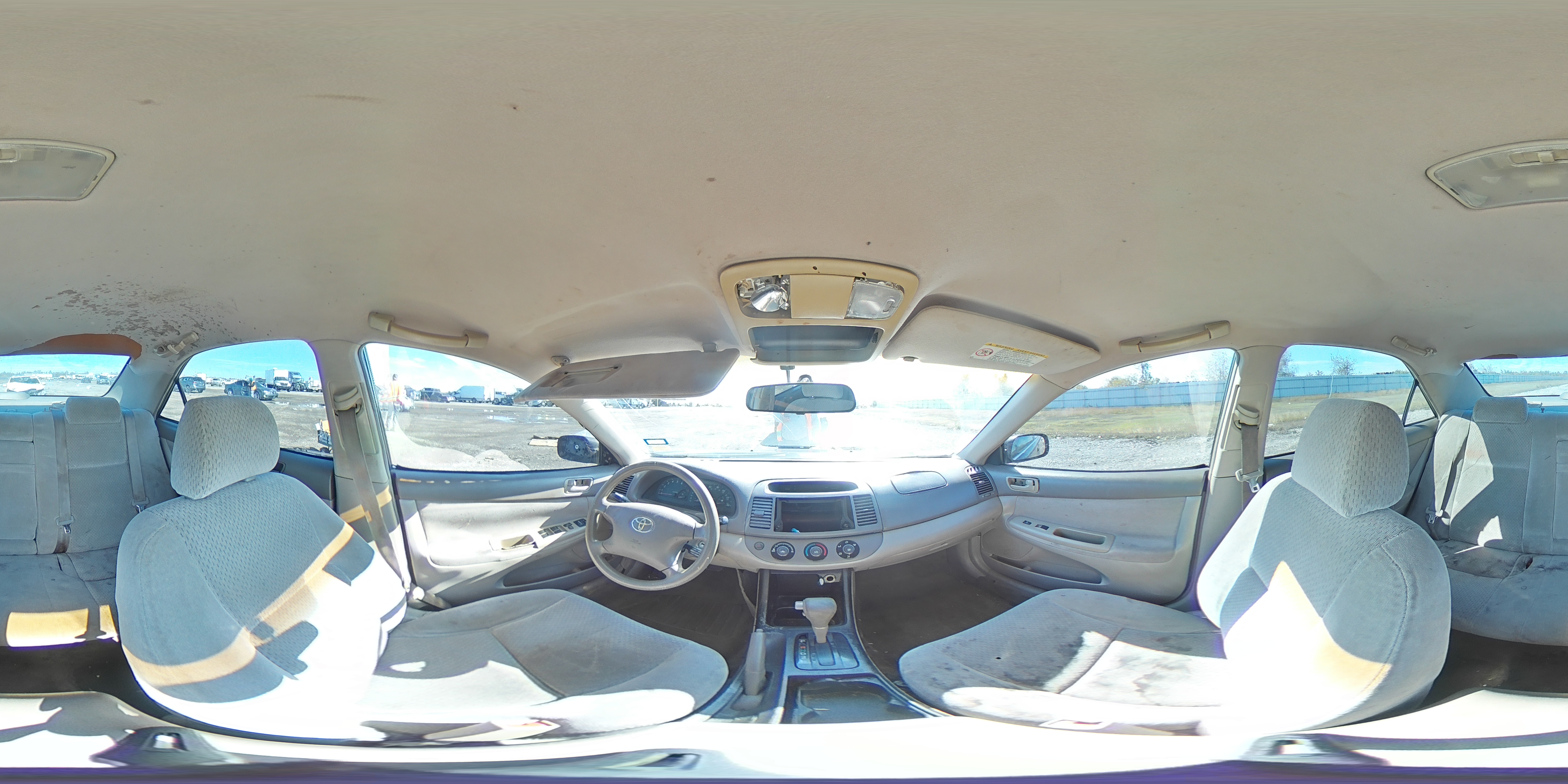 2003 Toyota Camry Le VIN: 4T1BE32K83U657566 Lot: 83472114