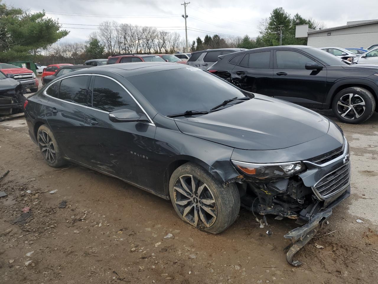 2016 Chevrolet Malibu - Image 4