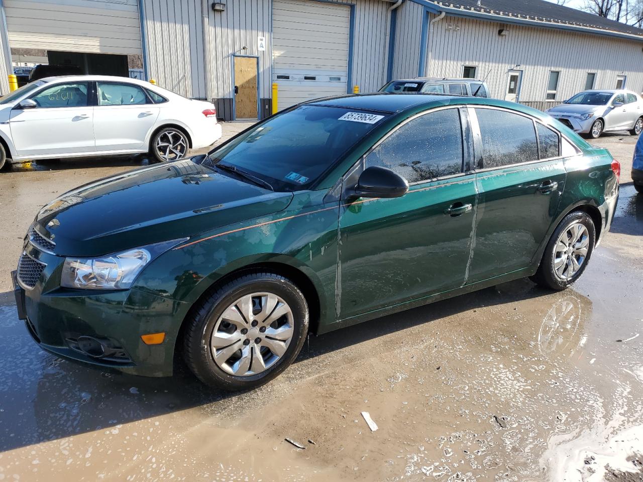 VIN 1G1PA5SG4E7124007 2014 CHEVROLET CRUZE no.1