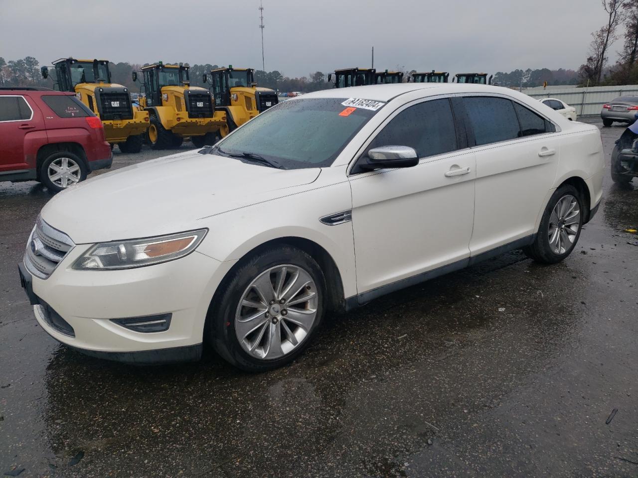 2011 Ford Taurus - Image 1