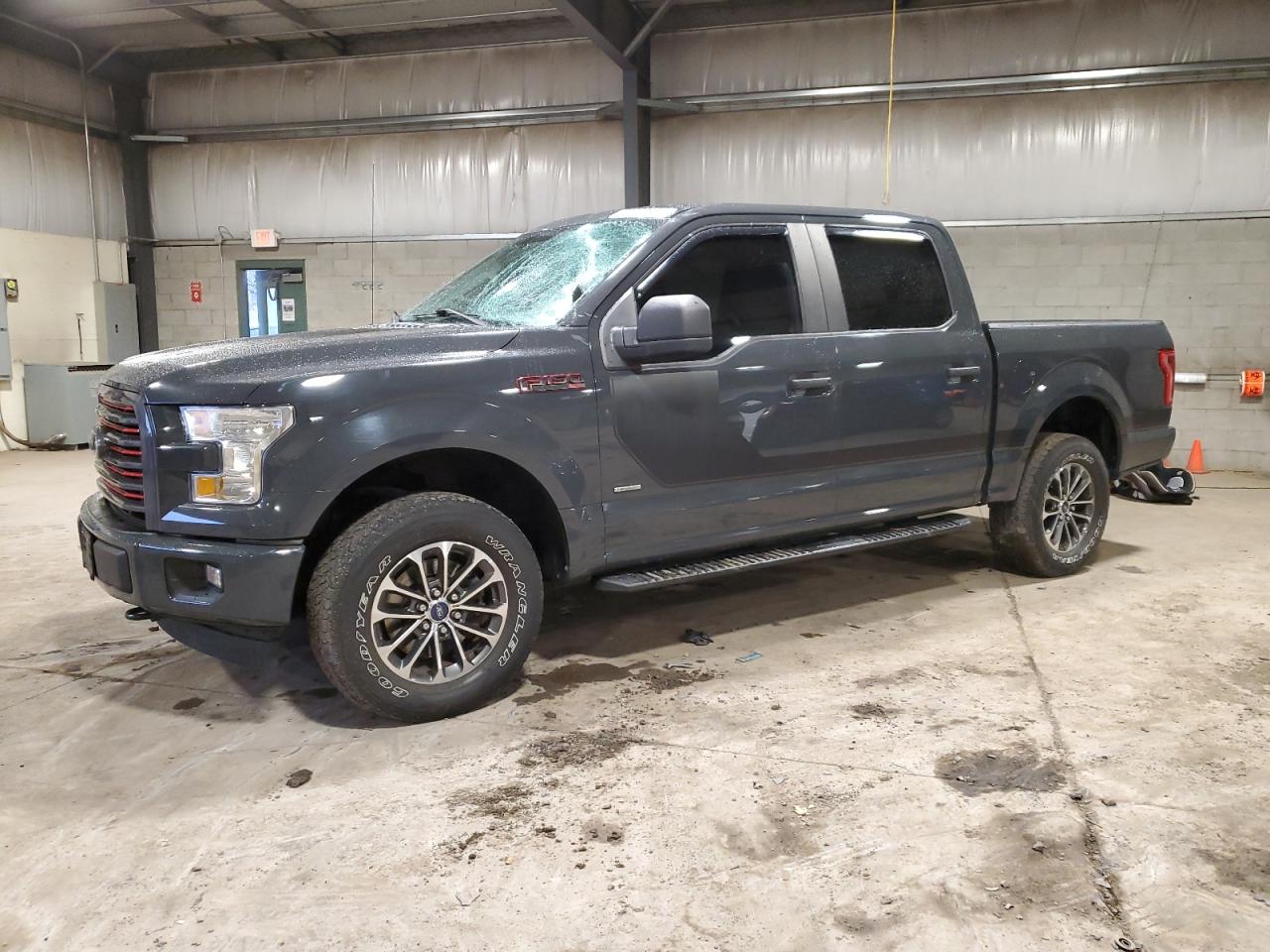 VIN 1FTEW1EP4HFA91475 2017 FORD F-150 no.1