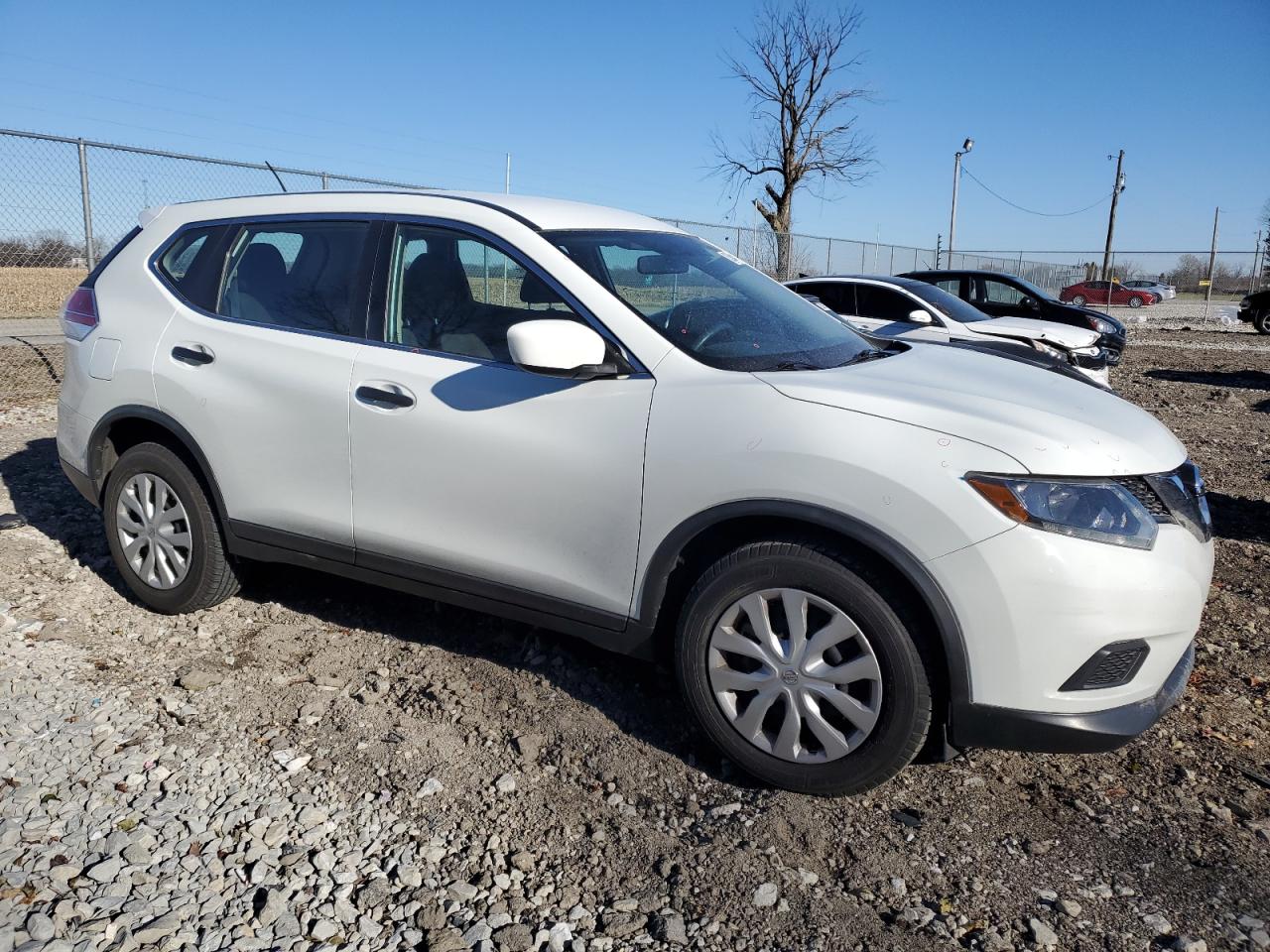 2016 Nissan Rogue - Image 4