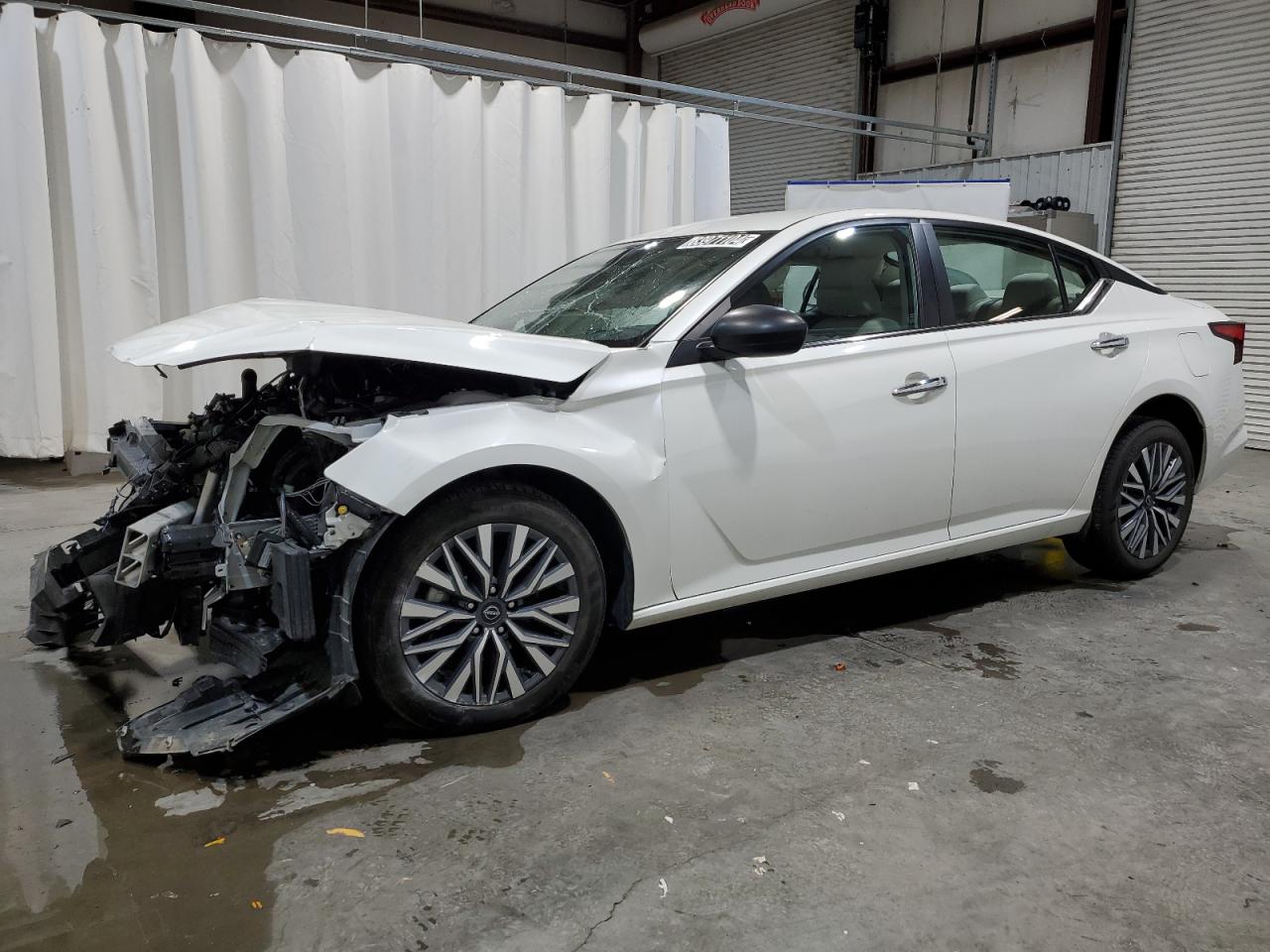 VIN 1N4BL4DW8RN352304 2024 NISSAN ALTIMA no.1