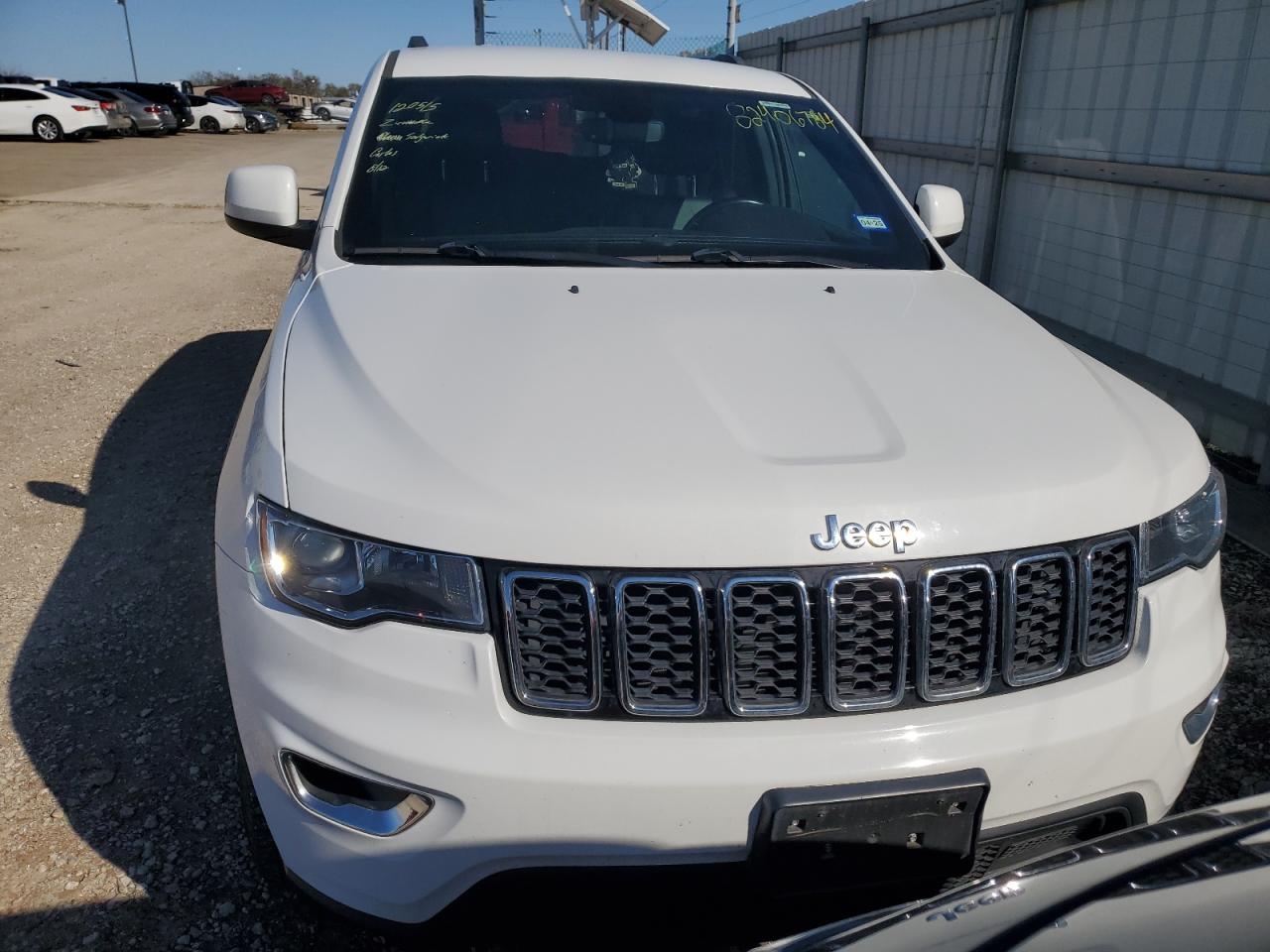 2020 Jeep Grand Cherokee - Image 5