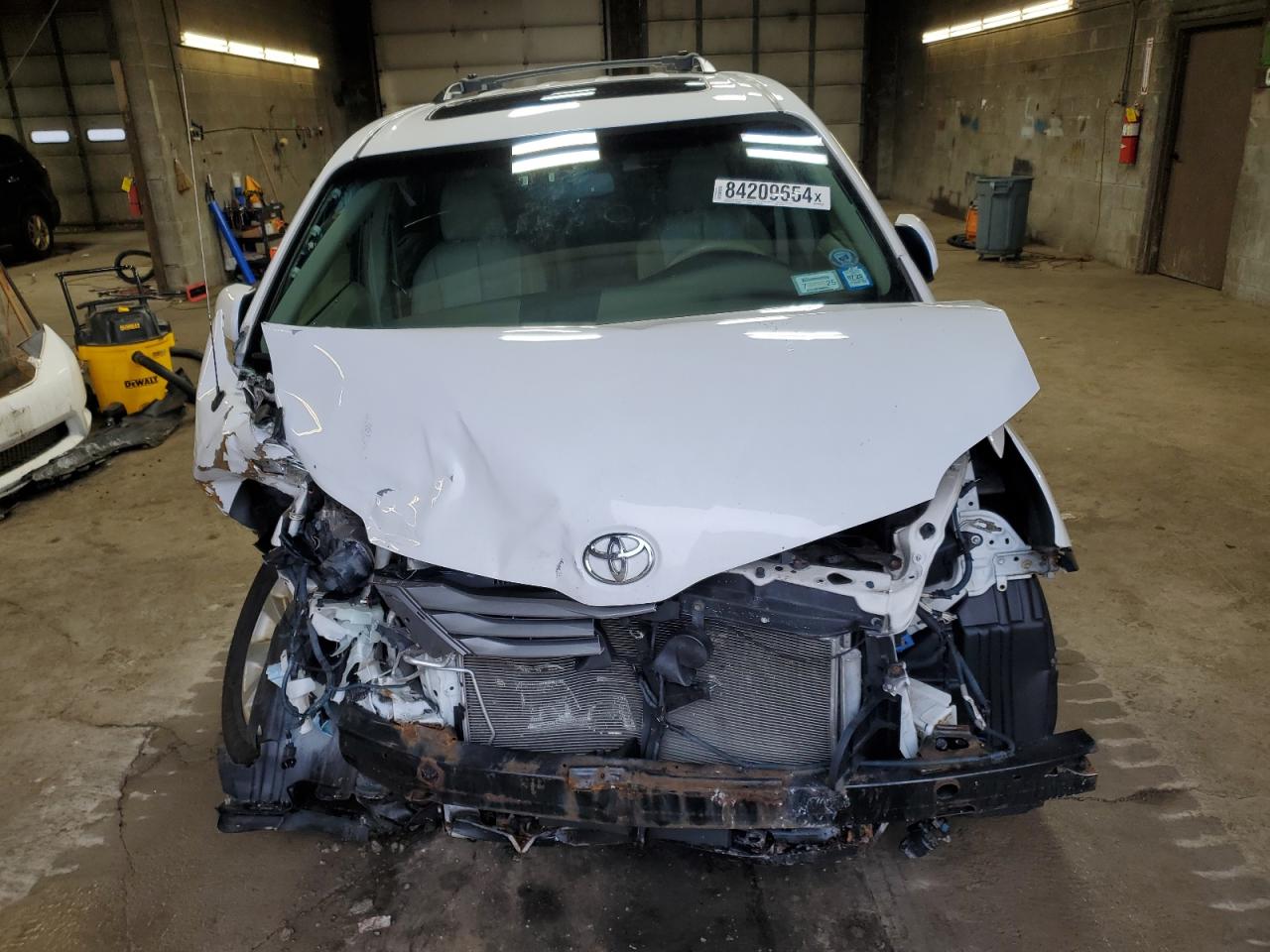 VIN 5TDDK3DC6DS065908 2013 TOYOTA All Models no.5