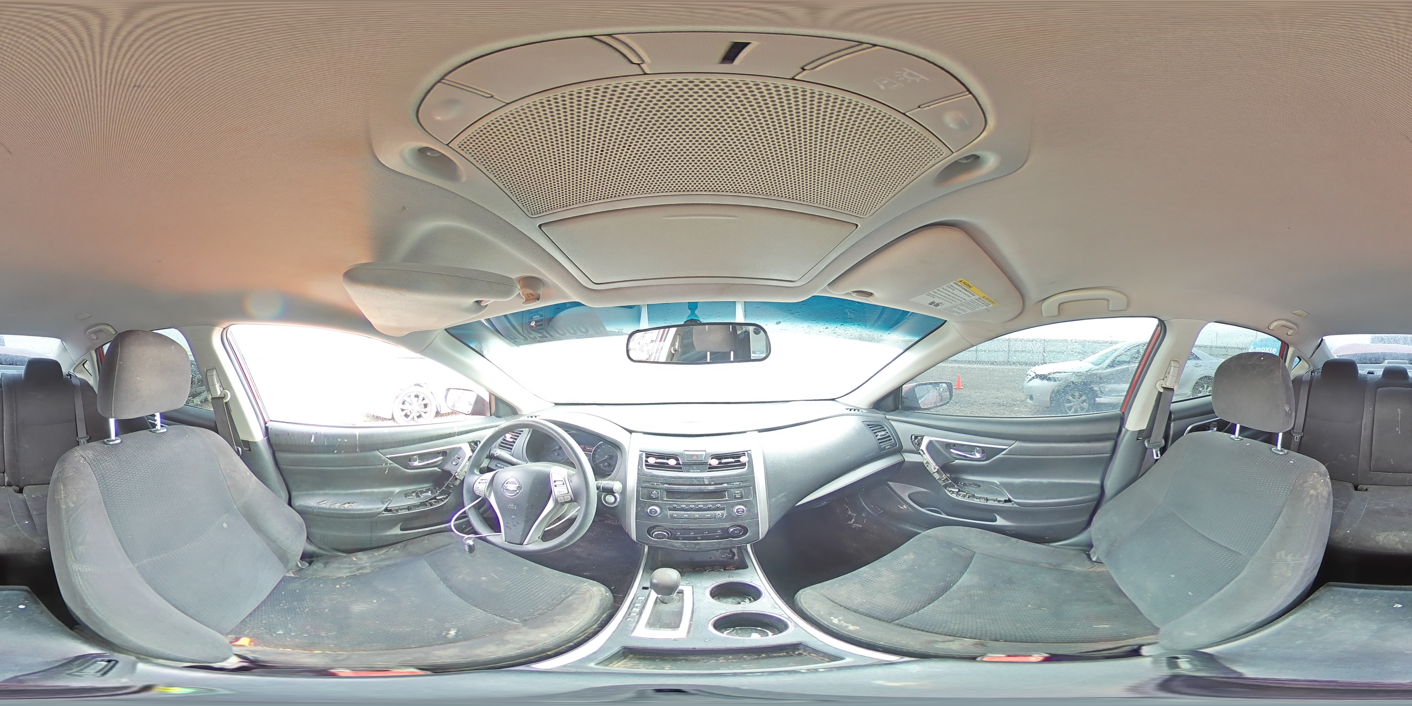 2015 Nissan Altima - Image 12
