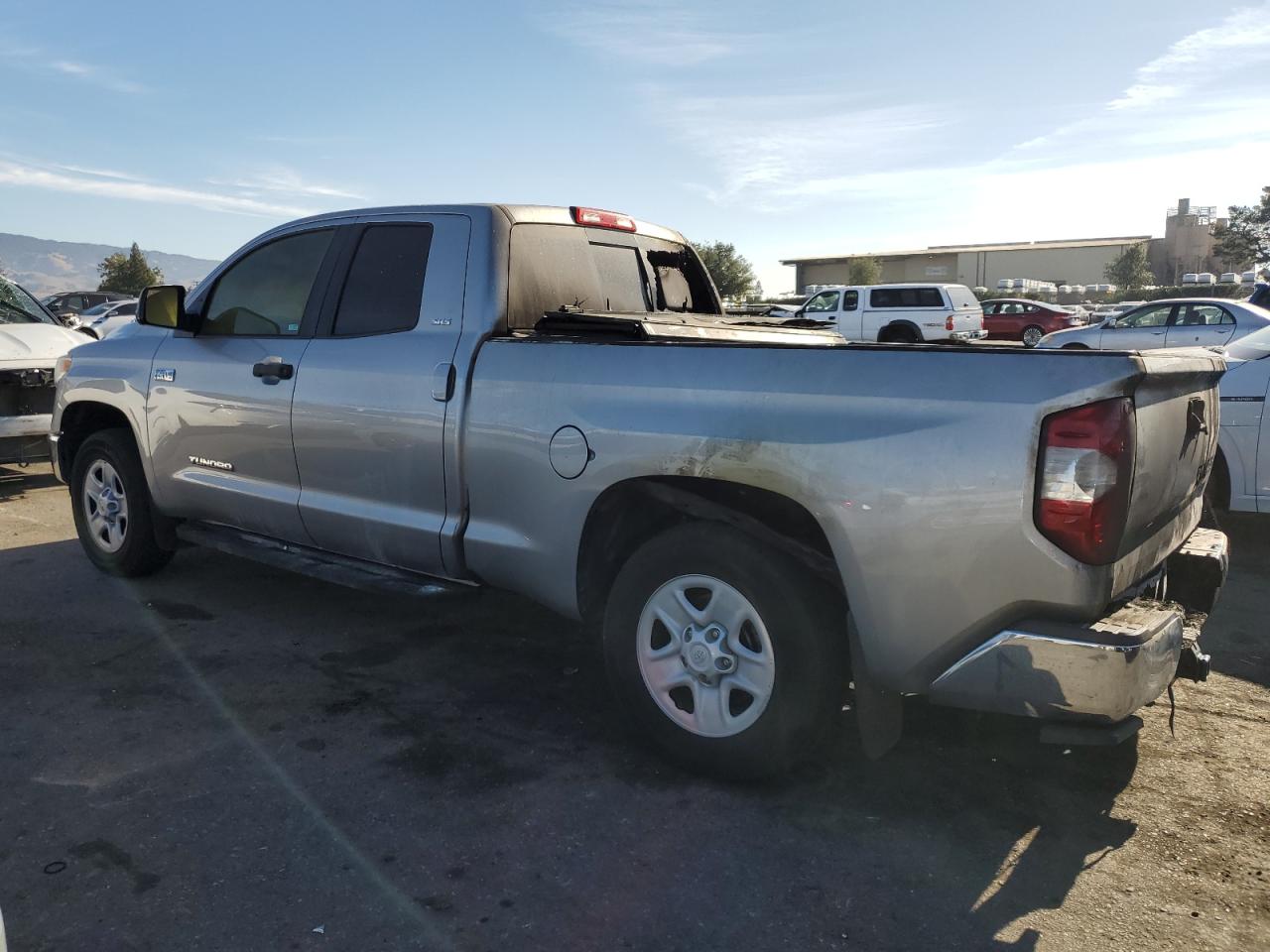 VIN 5TFRY5F11GX210251 2016 TOYOTA TUNDRA no.2