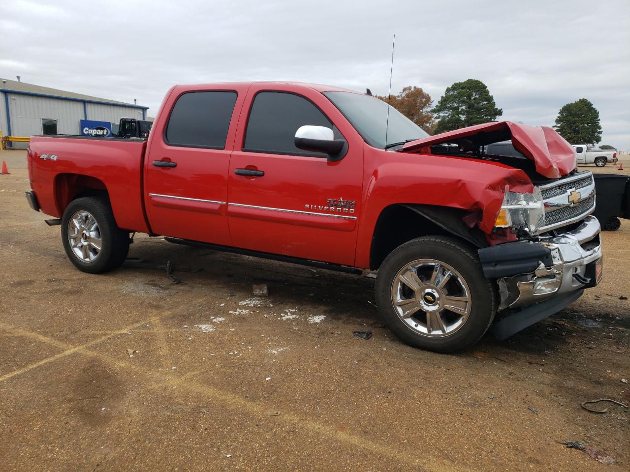 2013 Chevrolet Silverado - Image 4