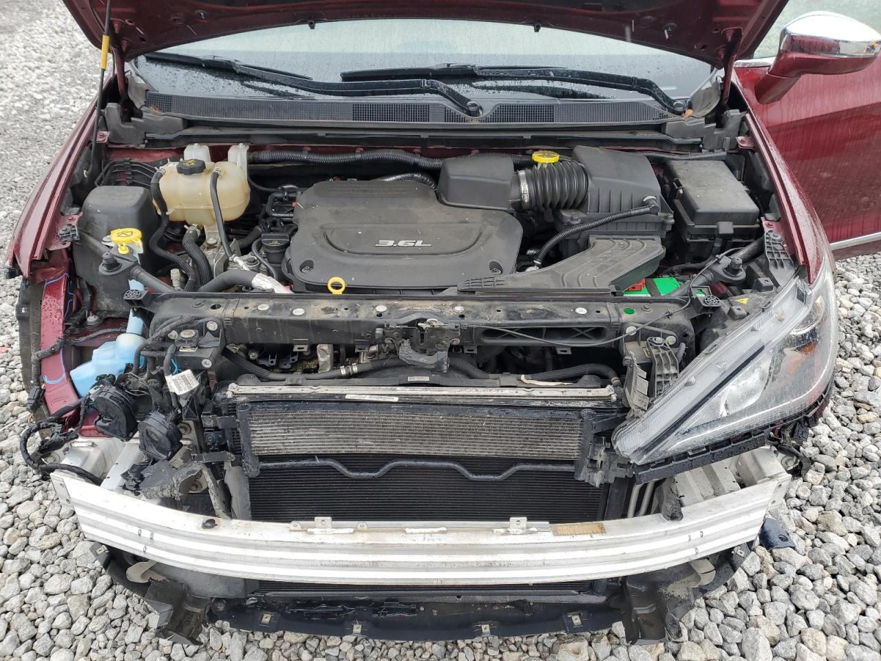 2017 Chrysler Pacifica Limited VIN: 2C4RC1GG6HR588608 Lot: 85326124