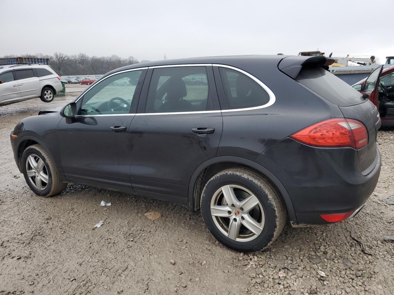 VIN WP1AB2A24ELA56764 2014 PORSCHE CAYENNE no.2