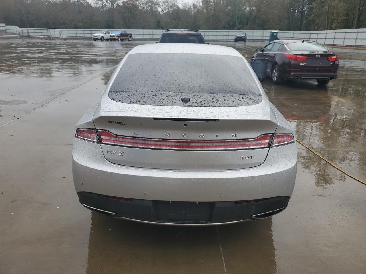 2019 Lincoln MKZ - Image 6