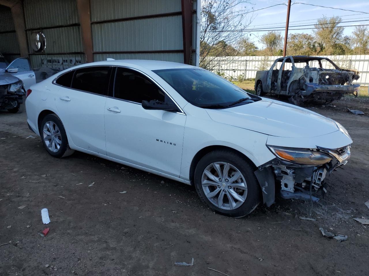 2020 Chevrolet Malibu - Image 4