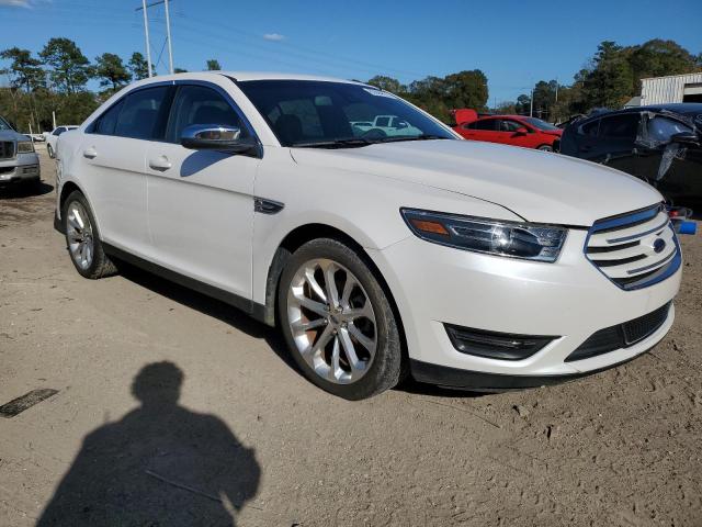  FORD TAURUS 2018 Белый