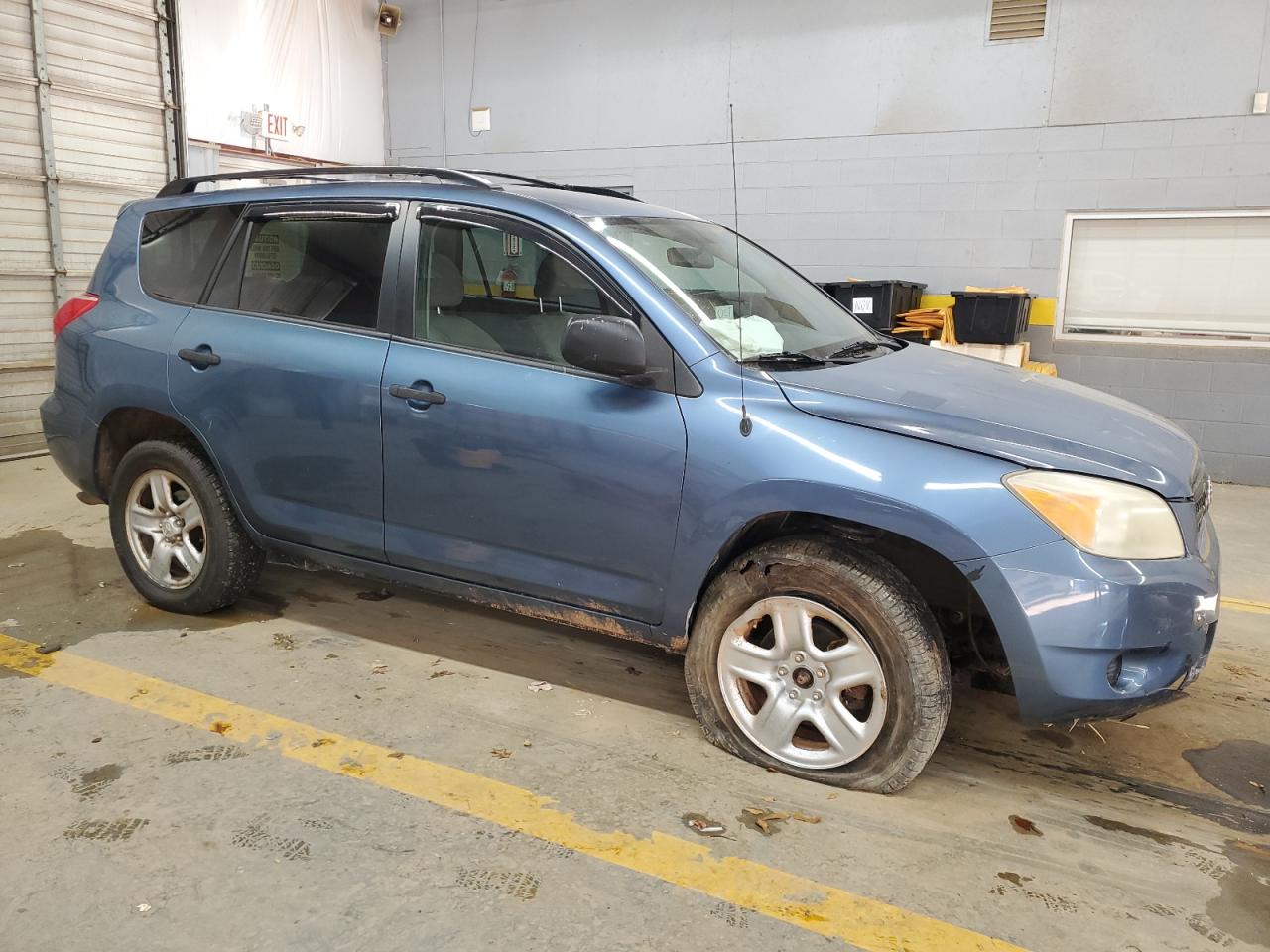 2008 Toyota RAV 4 - Image 4
