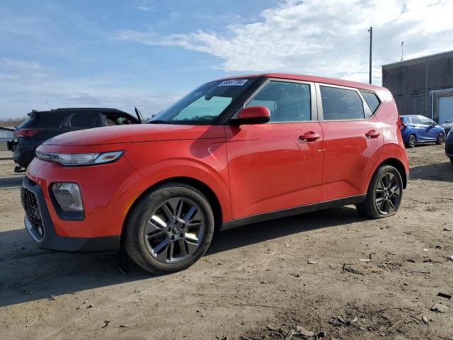  KIA SOUL 2021 Червоний