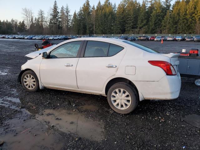  NISSAN VERSA 2018 Чорний