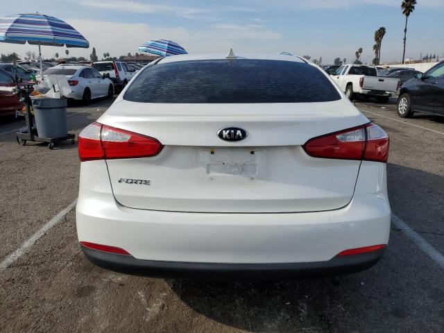 Sedans KIA FORTE 2015 White