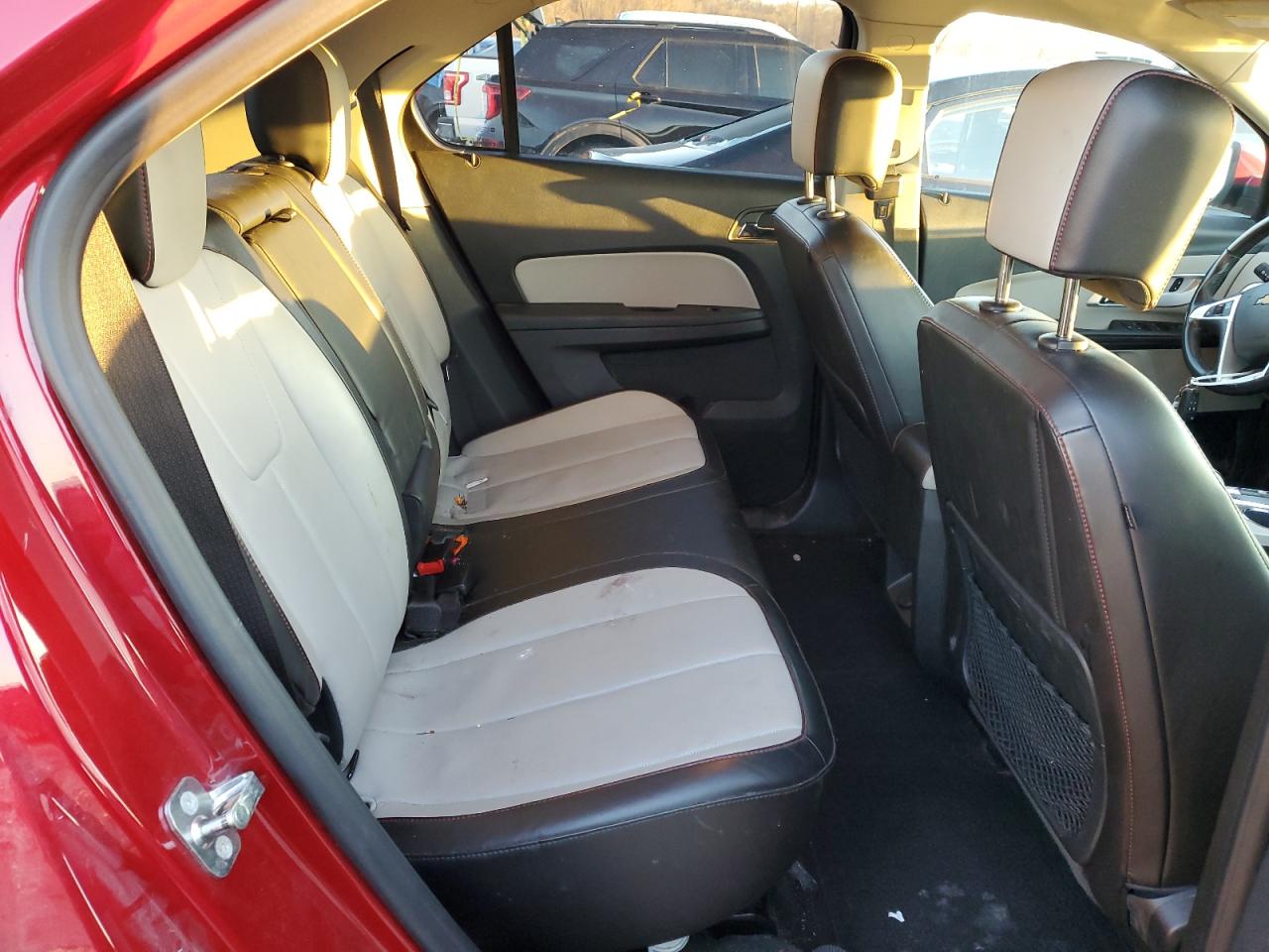 2015 Chevrolet Equinox - Image 11