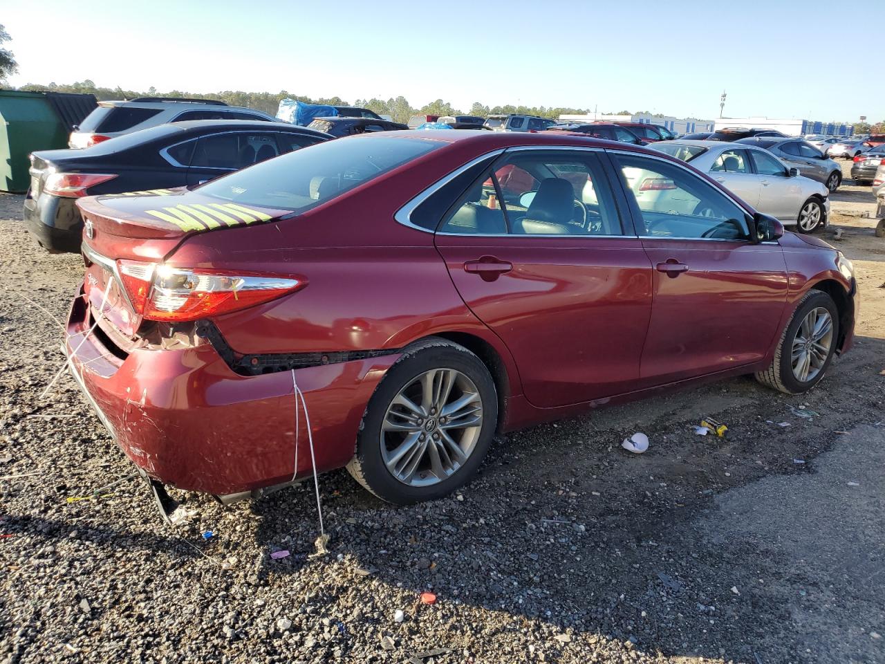 VIN 4T1BF1FK4FU914111 2015 TOYOTA CAMRY no.3