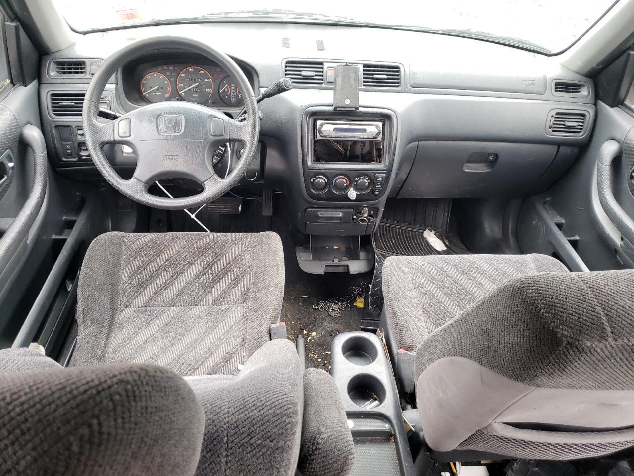 2000 Honda Cr-V Lx VIN: JHLRD2846YC006218 Lot: 84444294