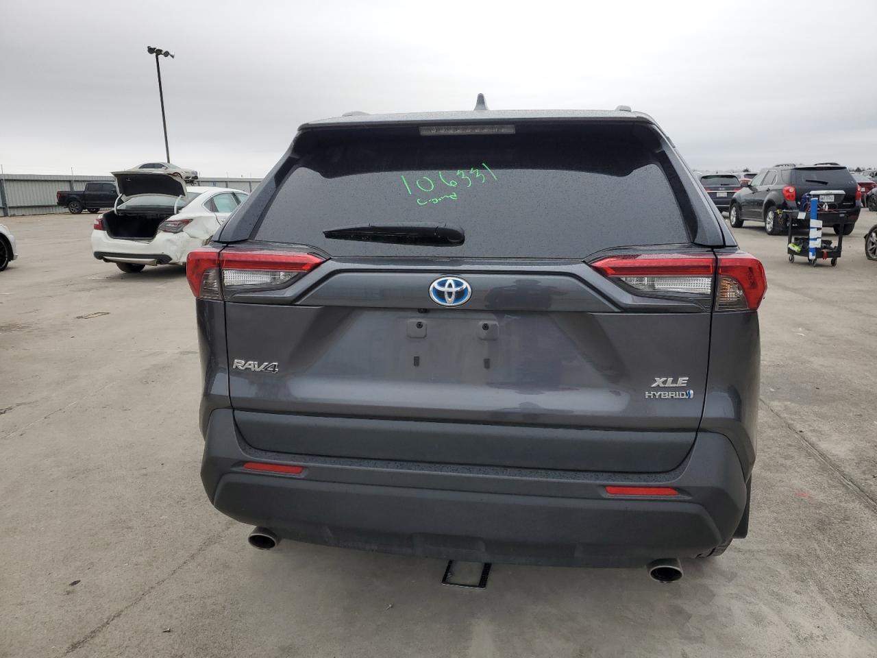 2023 Toyota RAV 4 - Image 6
