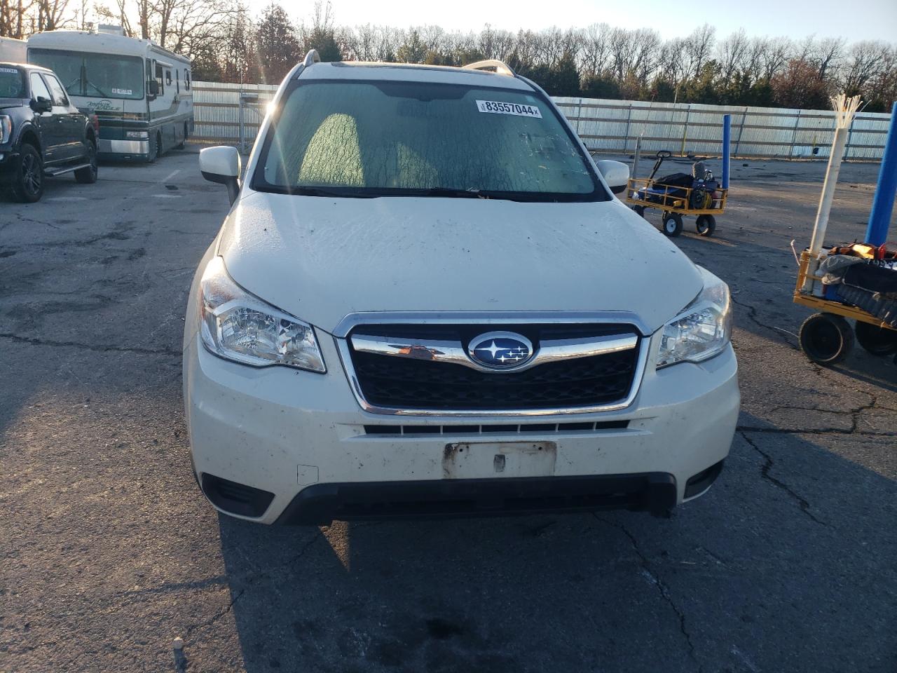 VIN JF2SJADC7GH443517 2016 SUBARU FORESTER no.5