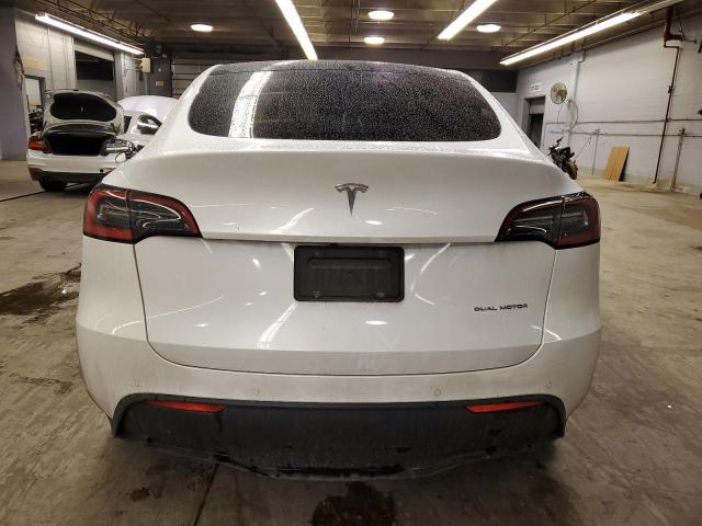  TESLA MODEL Y 2021 Белый