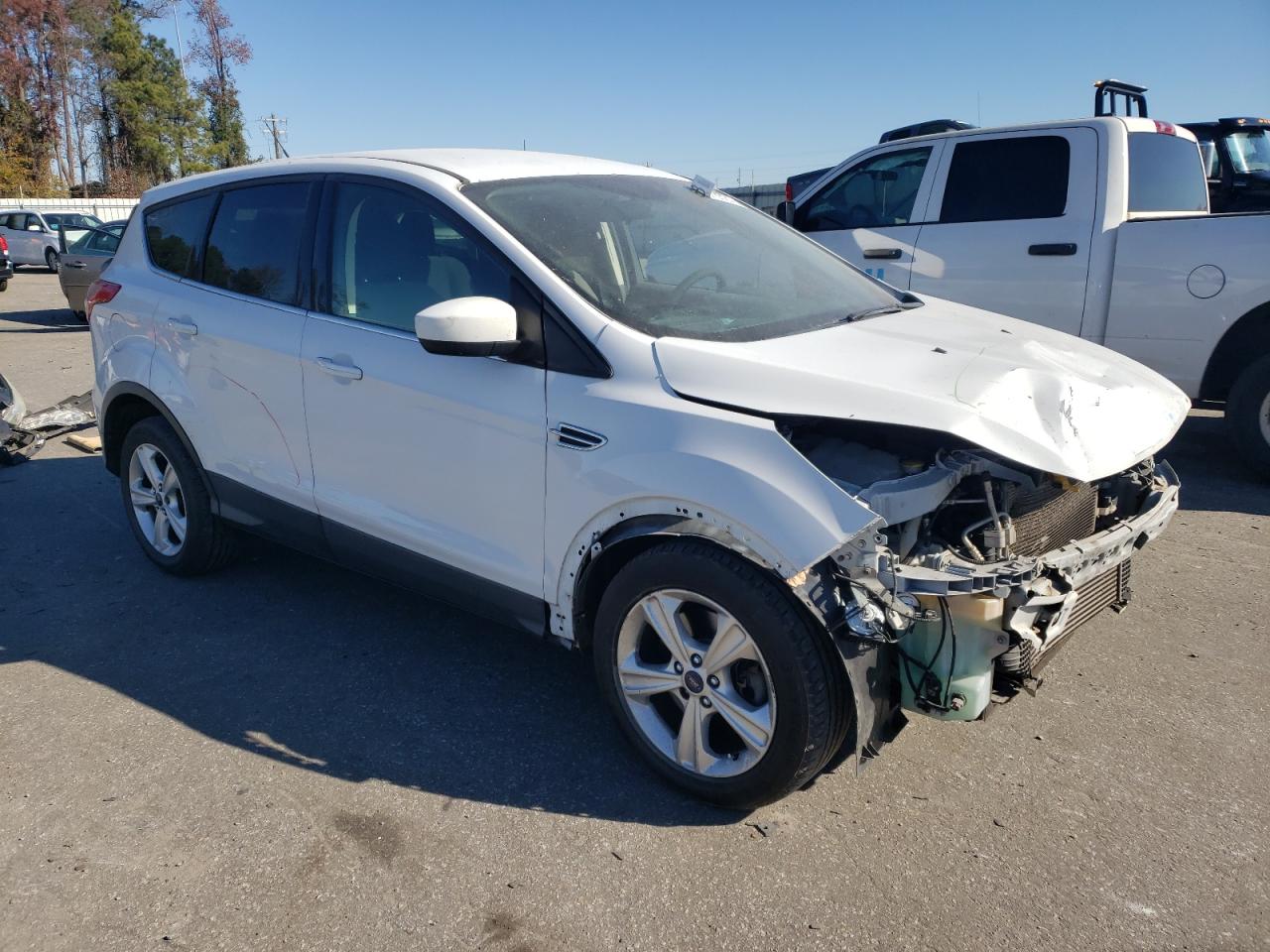 VIN 1FMCU9G93GUA69421 2016 FORD ESCAPE no.4