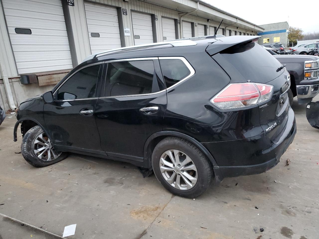 2015 Nissan Rogue - Image 2