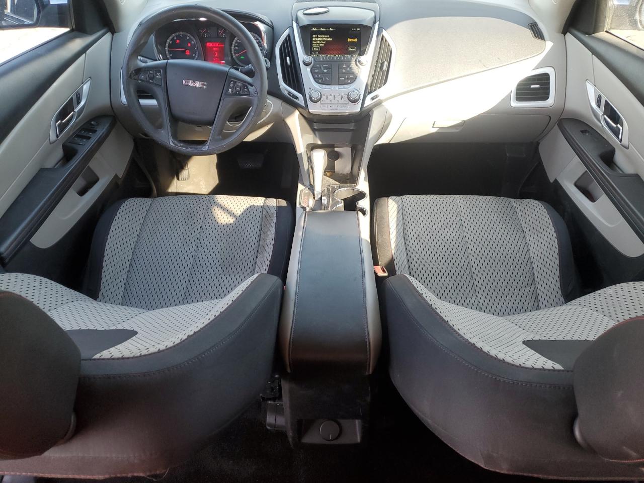 2015 GMC Terrain - Image 8