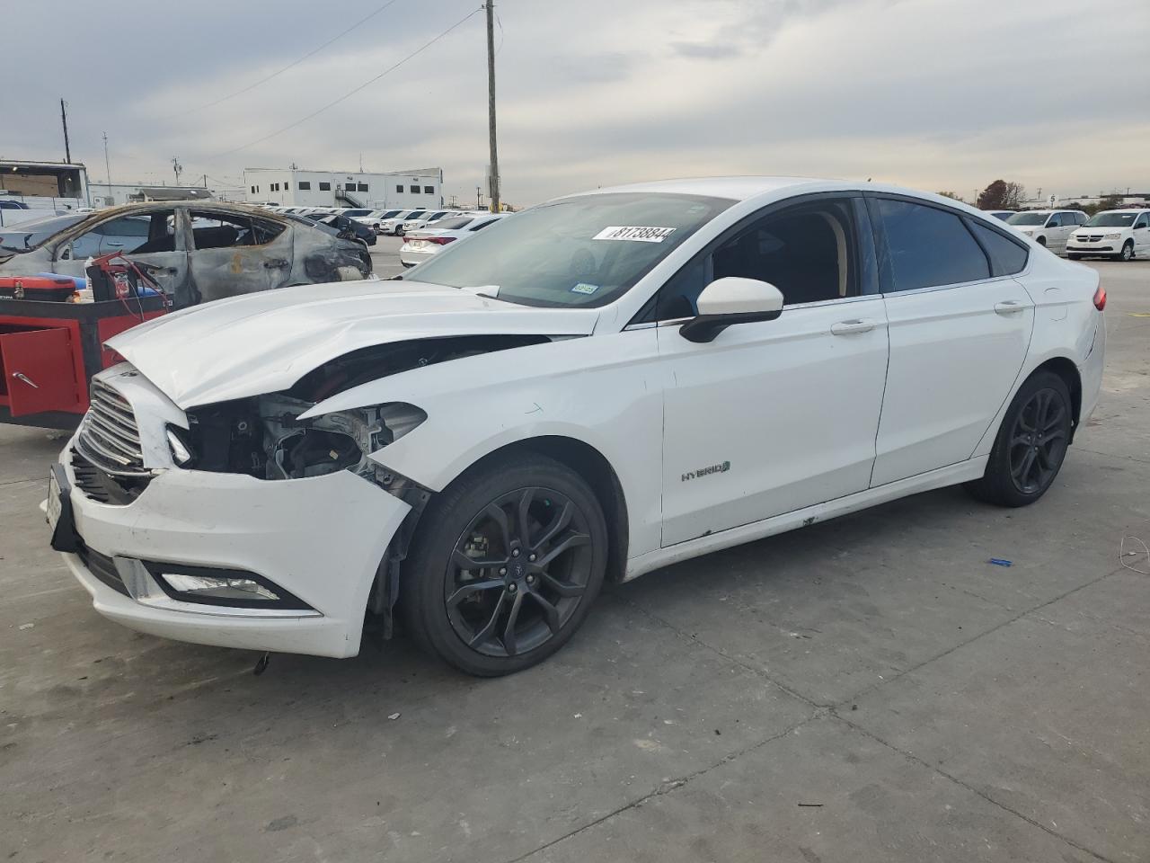 VIN 3FA6P0LU1JR255817 2018 FORD FUSION no.1