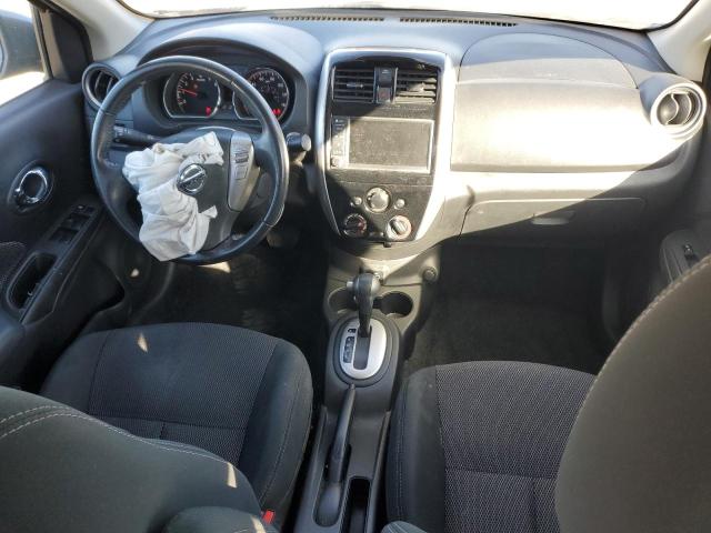  NISSAN VERSA 2019 Сірий