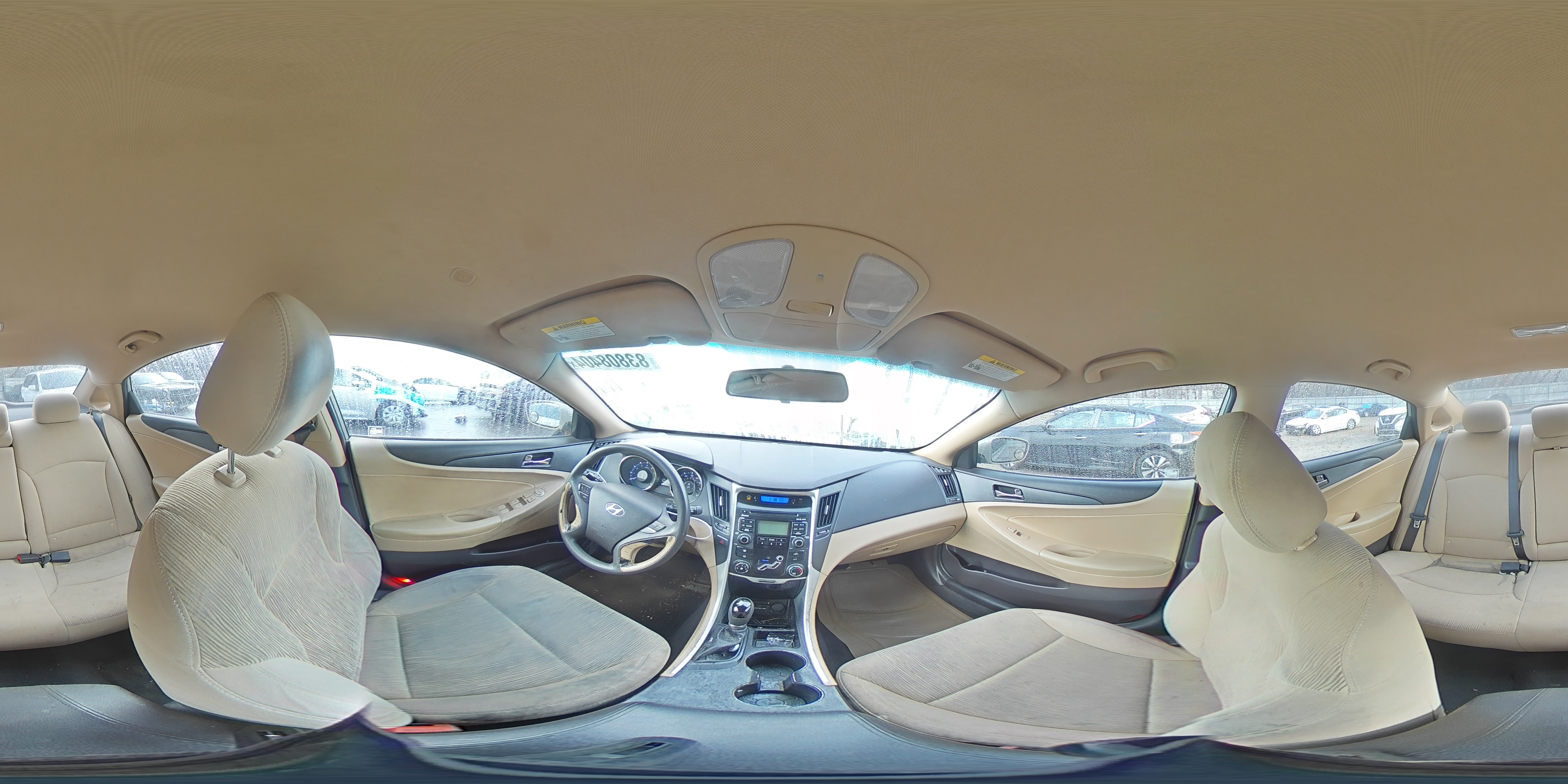 2011 Hyundai Sonata - Image 12