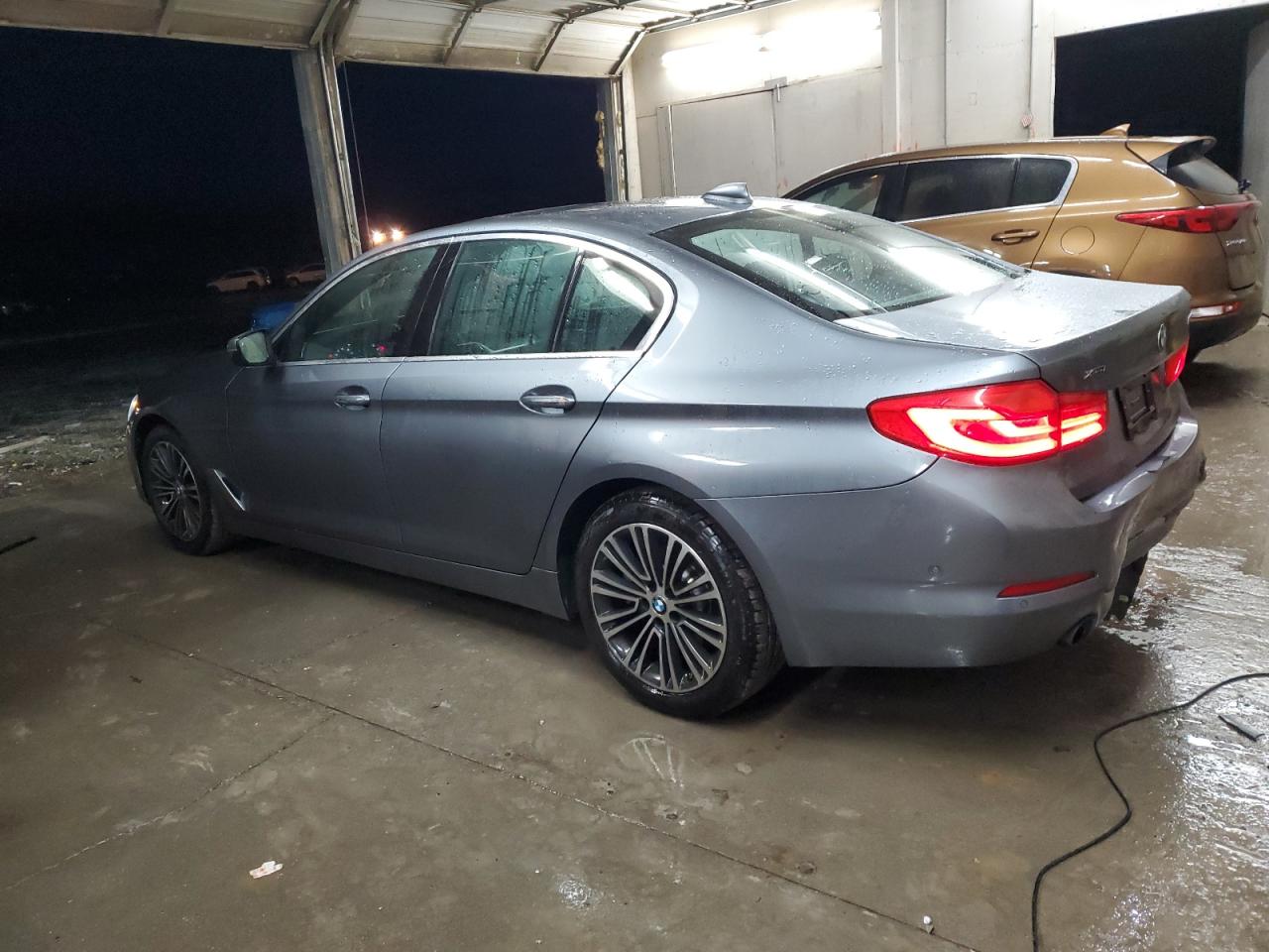 WBAJA7C3XHWA70906 2017 BMW 5 SERIES - Image 2