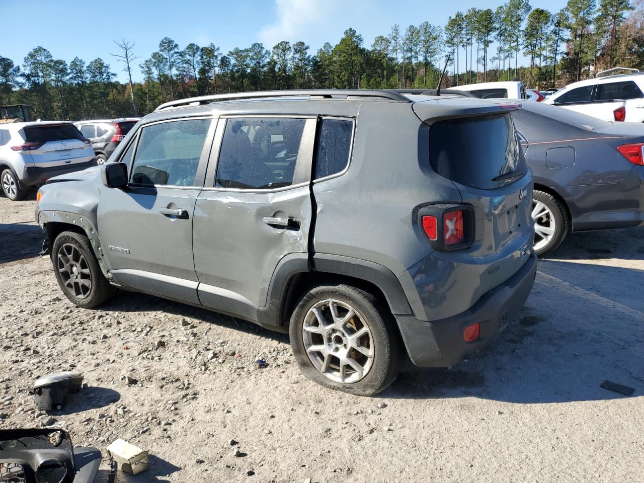 2021 Jeep Renegade - Image 2