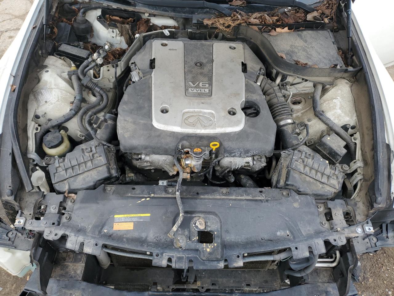 2011 Infiniti G - Image 11