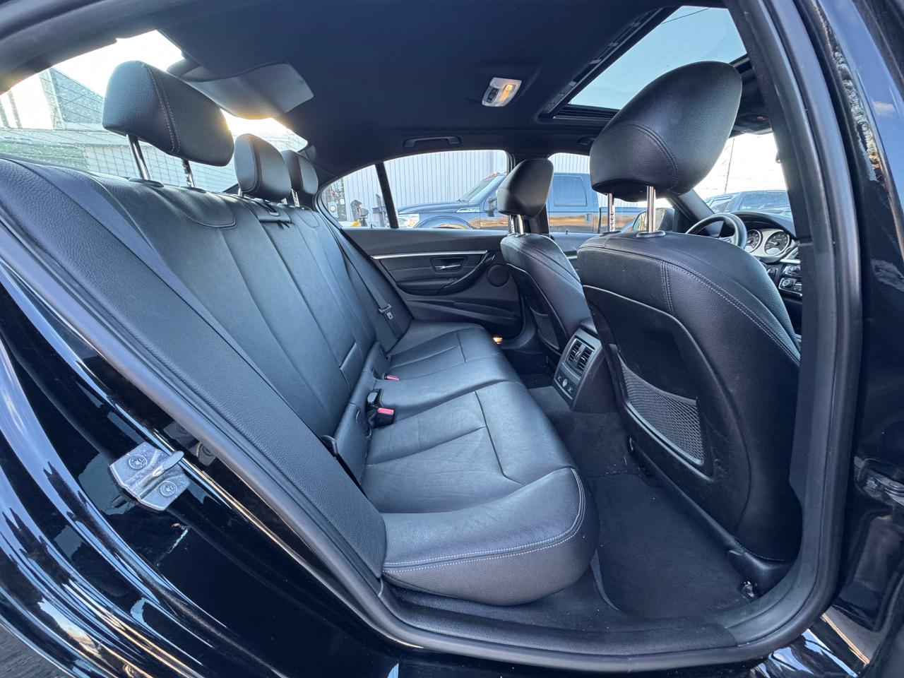 2017 BMW 3er - Image 6