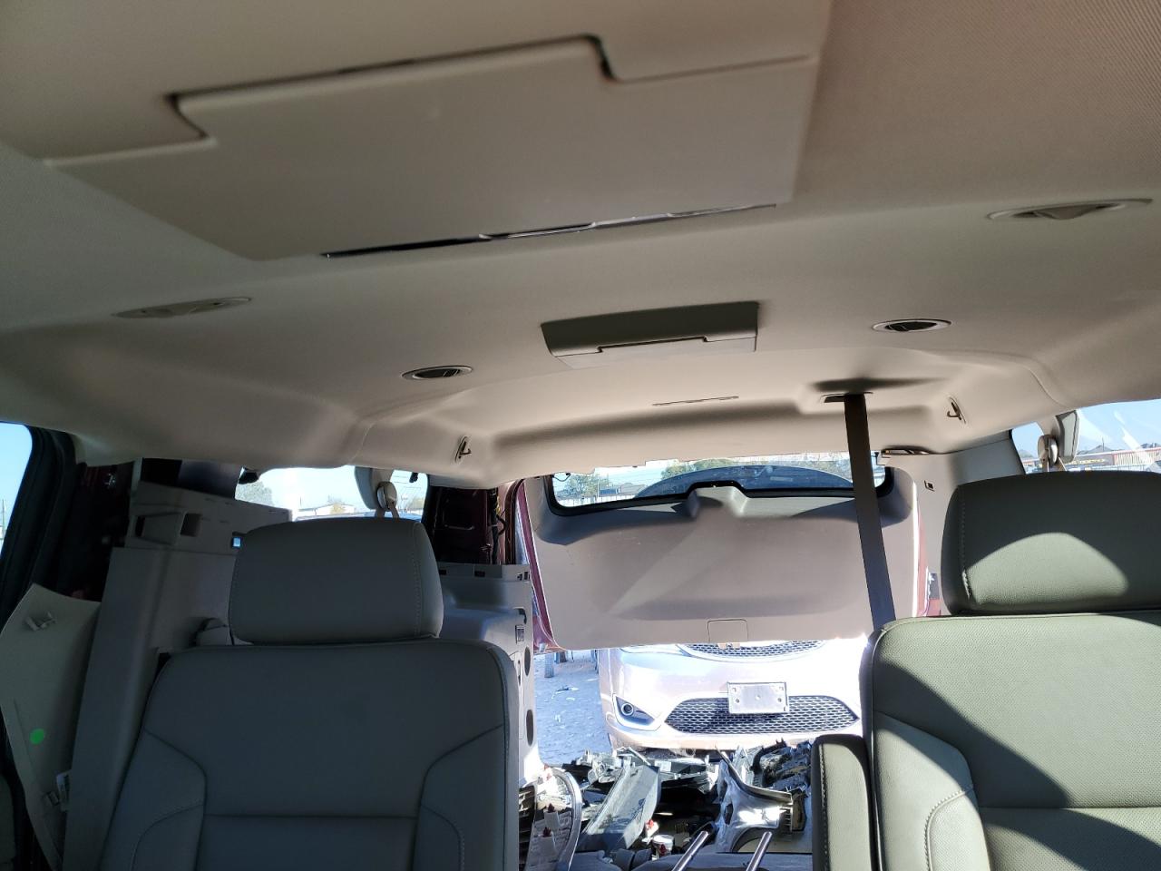 2016 GMC Yukon Xl C1500 Slt VIN: 1GKS1GKC1GR354027 Lot: 82534324