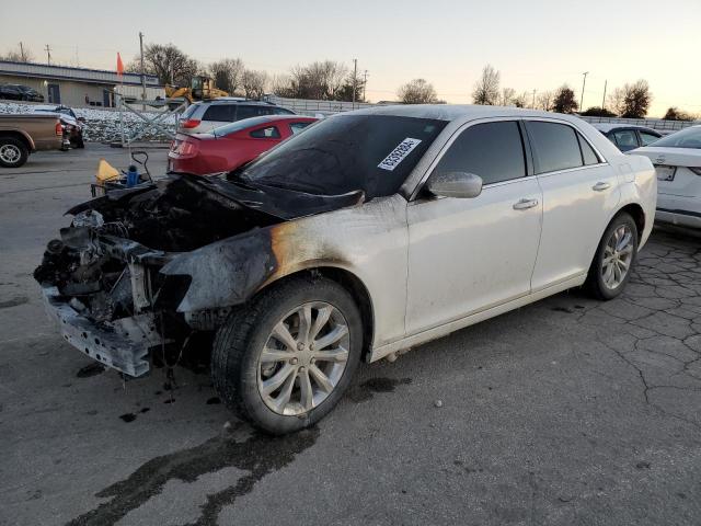 2018 Chrysler 300 Touring