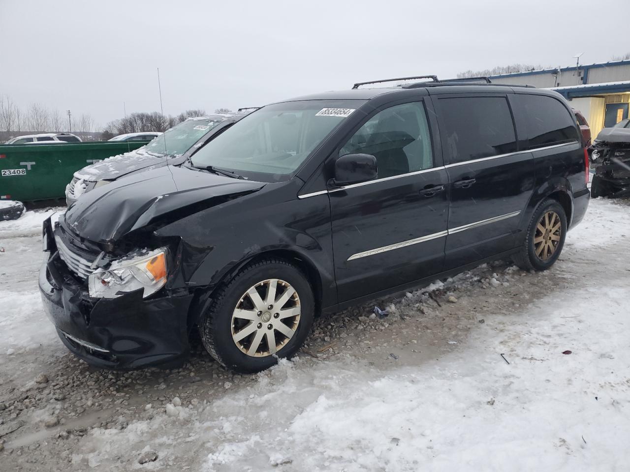 2013 Chrysler Town & Country Touring na sprzedaż w Wayland, MI - Front End