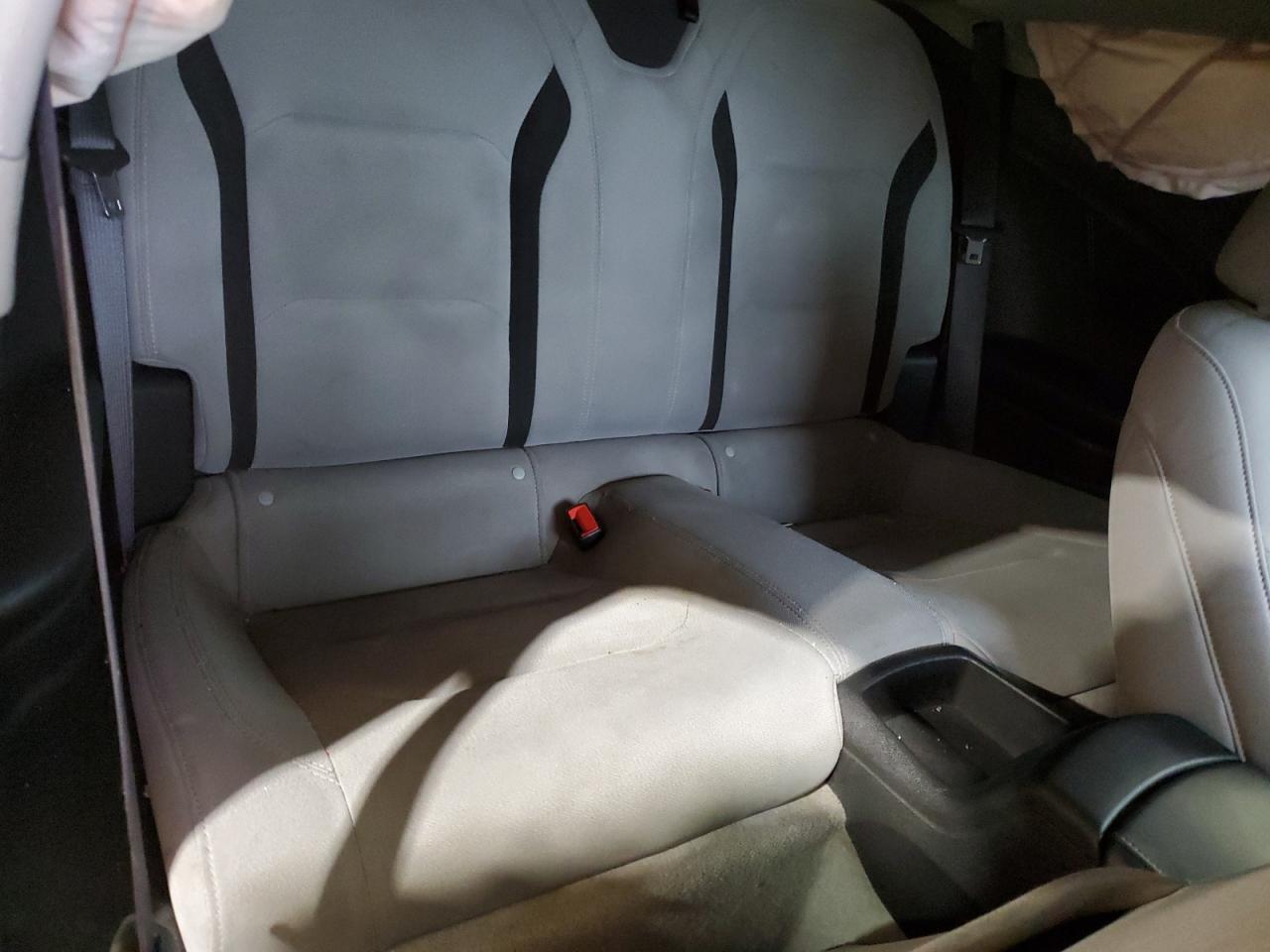 2020 Chevrolet Camaro - Image 10