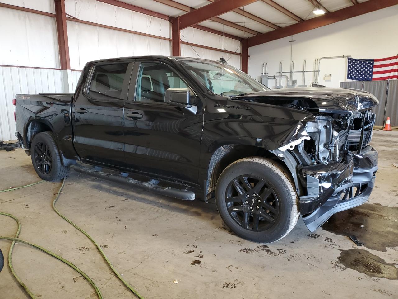 2021 Chevrolet Silverado - Image 4