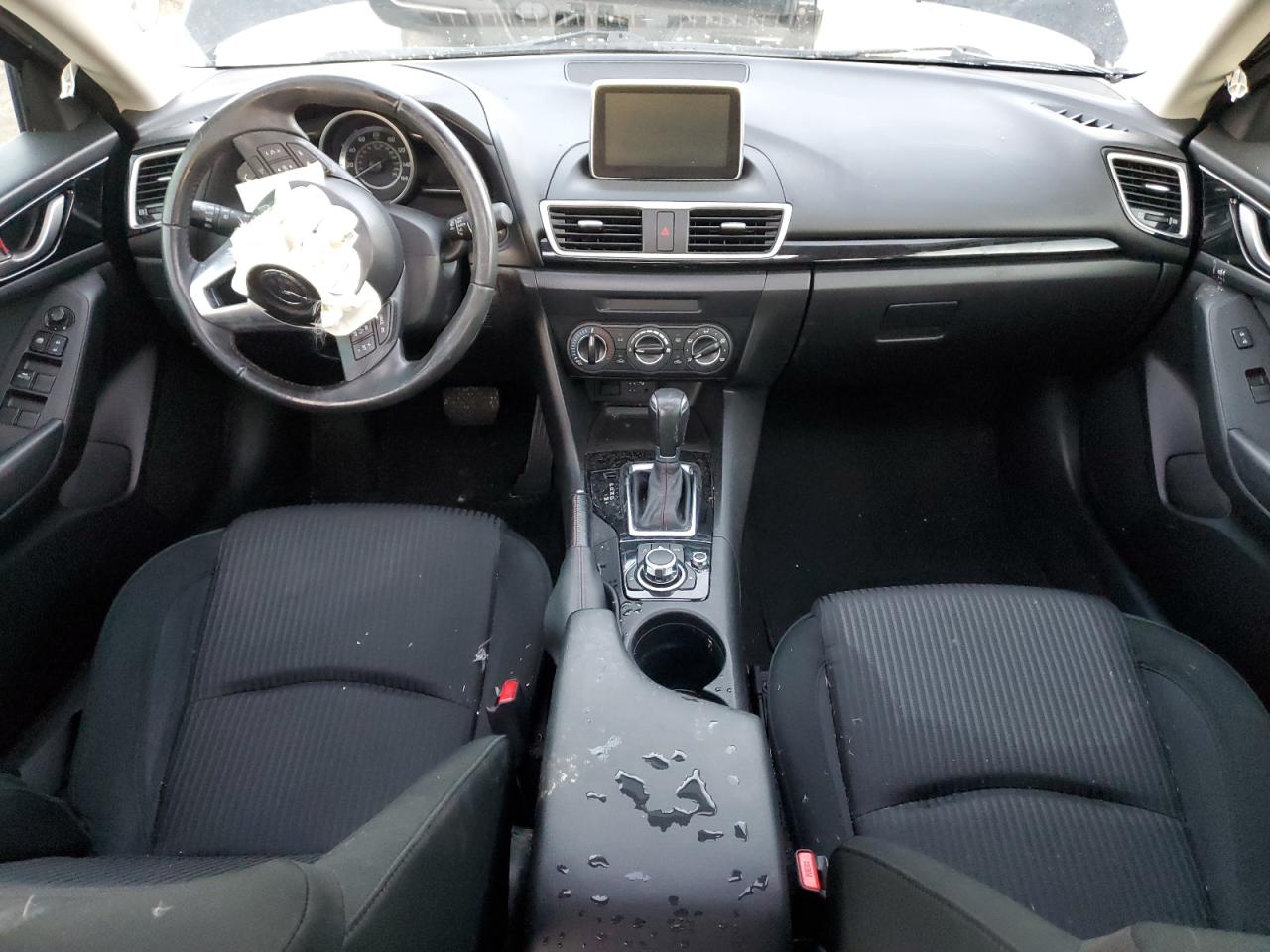 2016 Mazda 3 - Image 8