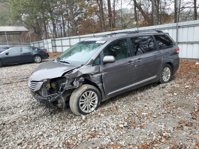 2011 Toyota Sienna Xle